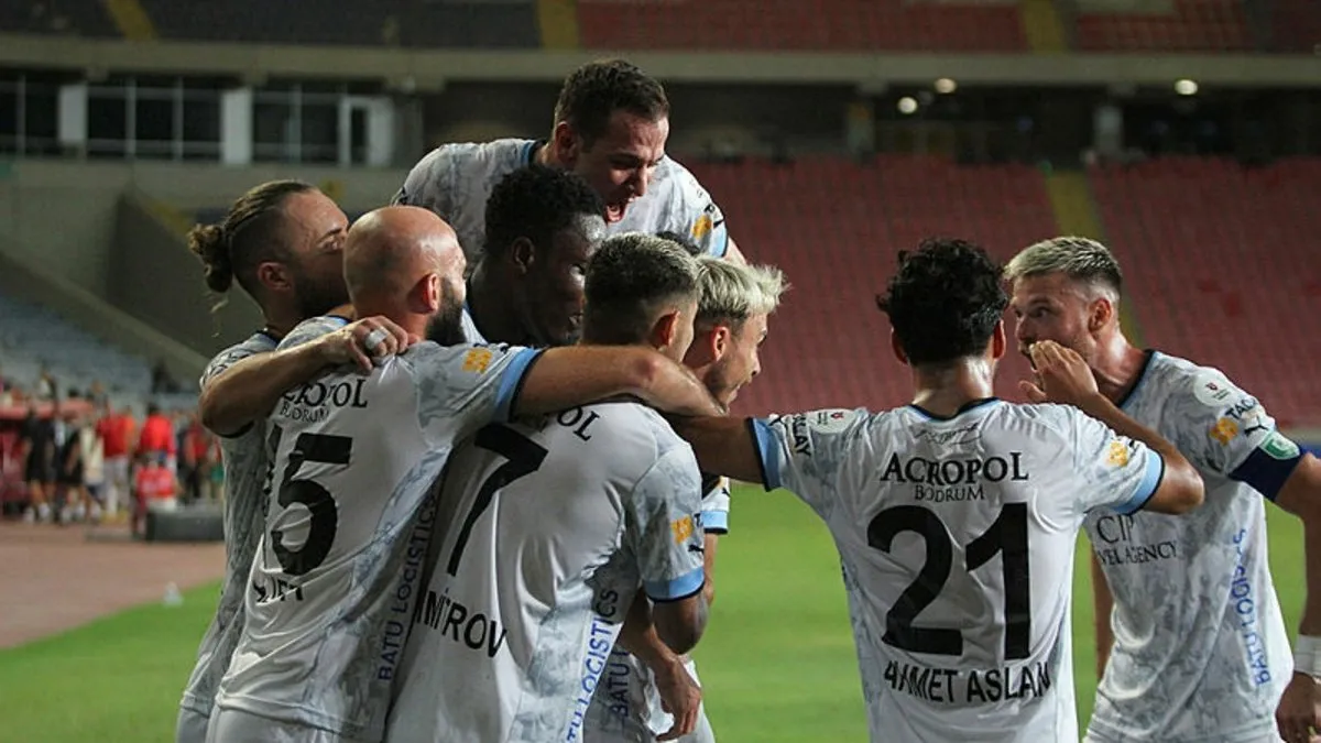 Adana Demirspor’a bir darbe de Bodrumspor’dan!