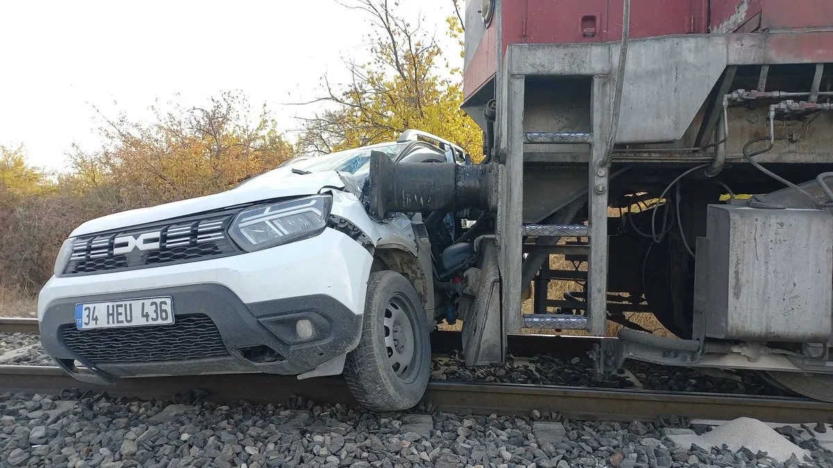 Malatya’da kaza: Yük treni 2 kişiye çarptı!